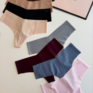 Victoria Secret Wholesale Pallets